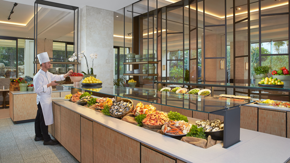 Marriott Vacation Club at Surfers Paradise – Seafood buffet spread at Citrique Restaurant